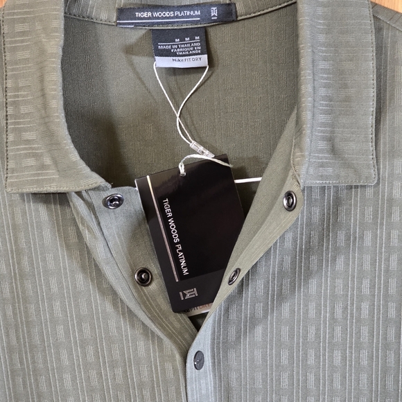 Nike FITDRY Tiger Woods Platinum Golf/Polo Shirt - Picture 5 of 8